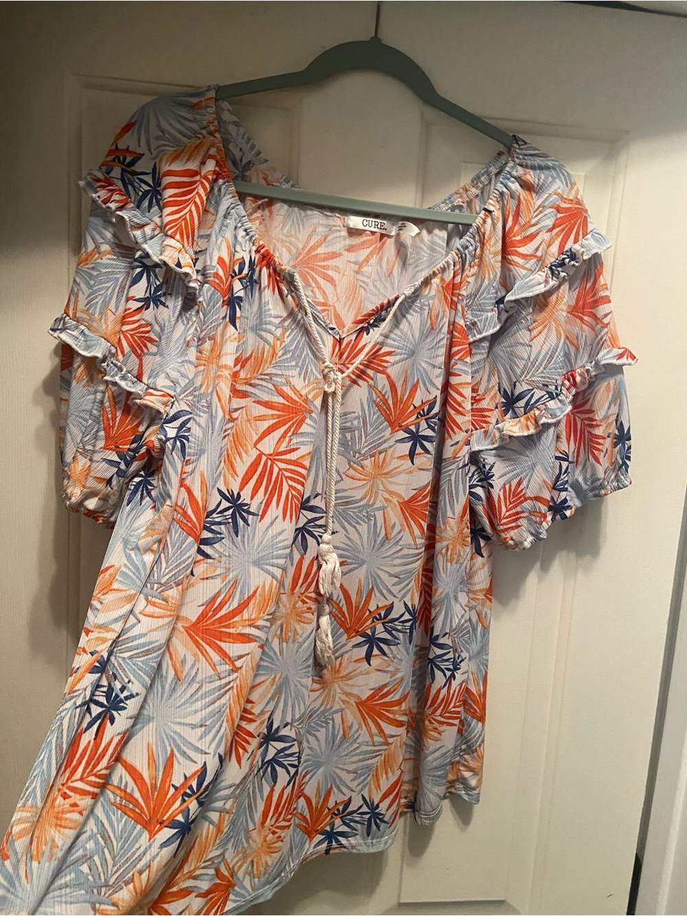 CURE. 2X Boho Tropical Ruffle Tie-Front Blouse in Blue & Orange